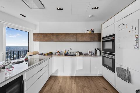 3 bedroom apartment for sale, Exchange Gardens, Vauxhall, SW8