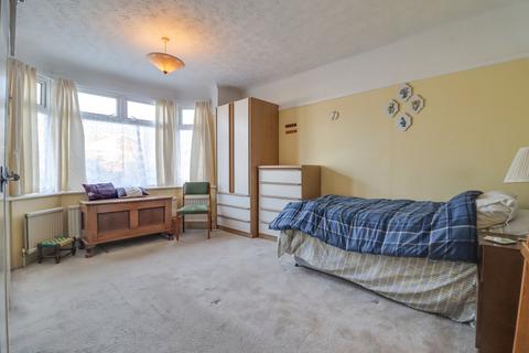 3 bedroom detached bungalow for sale, Valentine Avenue, Sholing