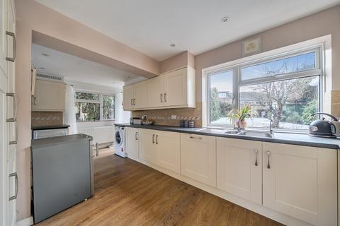 3 bedroom semi-detached house for sale, Liphook close to Radford Park