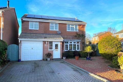 Sherwood Way, Langley