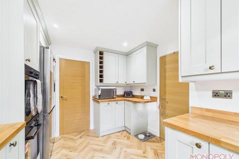4 bedroom detached house for sale, Adderley Bank, Wrexham