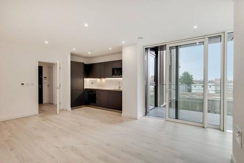 1 bedroom flat to rent, Coster Avenue, Manor House, London, N4