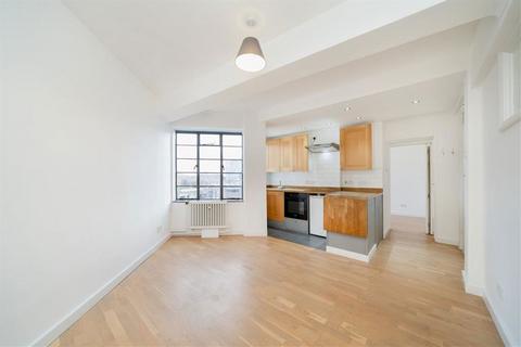 1 bedroom flat for sale, Camden Road, London NW1