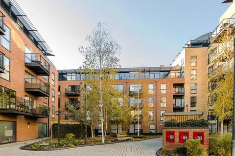 2 bedroom flat to rent, Milles Square, Brixton, London, SW9