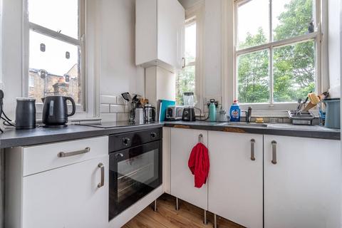 3 bedroom flat to rent, Brixton Hill, Brixton Hill, London, SW2