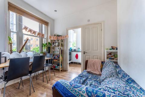 3 bedroom flat to rent, Brixton Hill, Brixton Hill, London, SW2