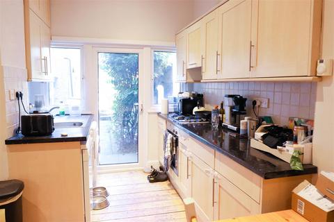 1 bedroom terraced house to rent, Lyncroft Gardens, London NW6