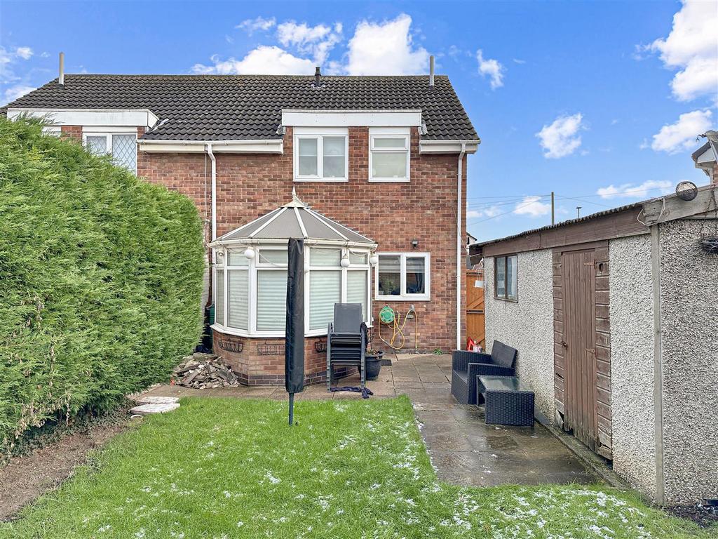 Rear Aspect 819