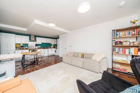 2 bedroom flat for sale, Wharton House, 67 Palmers Road, London, E2
