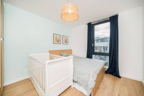 2 bedroom flat for sale, Wharton House, 67 Palmers Road, London, E2
