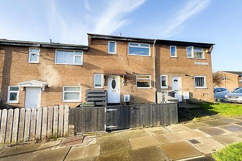 3 bedroom terraced house for sale, Barnstable Close, Battle Hill, Wallsend