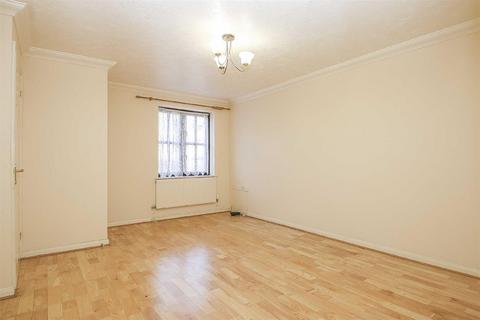 3 bedroom detached house to rent, Edstone Place, Milton Keynes MK4