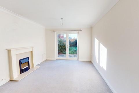 4 bedroom semi-detached house to rent, Thistledown, Walmer, Deal