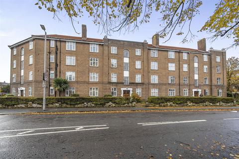 1 bedroom flat to rent, London Road, Kingston Upon Thames KT2