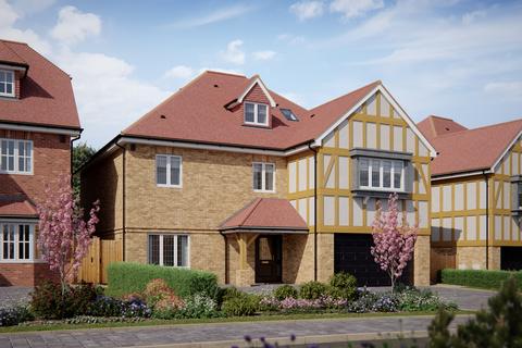 4 bedroom detached house for sale, Kings Green, Hall Lane, RM14