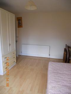 5 bedroom house share to rent, Four Stones, Bournemouth, BH8