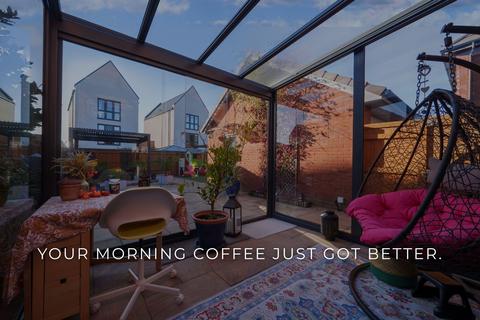 4 bedroom semi-detached house for sale, Eastlake, Swindon SN25