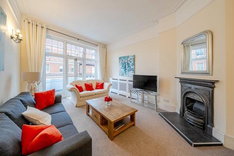 Prince Of Wales Drive, Battersea, London, SW11