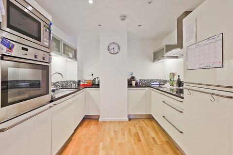1 bedroom apartment to rent, MILLHARBOUR, LONDON E14