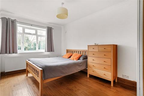 undefined, Queens Drive, London, N4