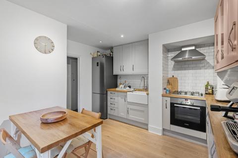 1 bedroom flat for sale, Cargill Road, Earlsfield, London, SW18