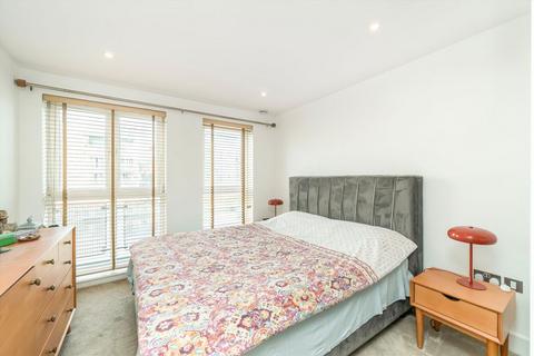 undefined, Durham Wharf Drive, Brentford TW8