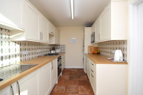 4 bedroom semi-detached bungalow for sale, Leonard Road, New Romney TN28