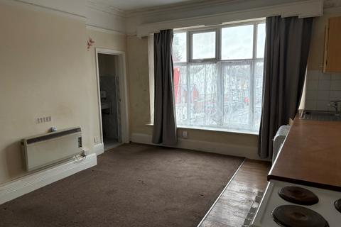undefined, Flat 1, 65, Ashburnham Road, London, LU1 1JN