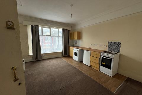 undefined, Flat 1, 65, Ashburnham Road, London, LU1 1JN