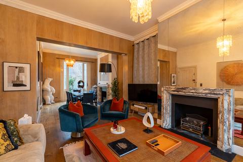 2 bedroom flat to rent, Ground floor (Flat 1), 99 Oakley Street, Kensington and Chelsea, London, SW3