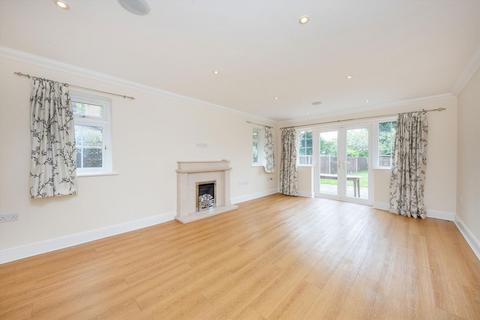 undefined, Midway, Walton-On-Thames KT12