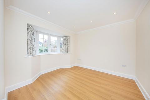 undefined, Midway, Walton-On-Thames KT12