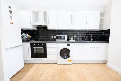 2 bedroom flat to rent, Holloway Road, Holloway