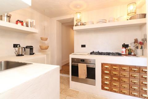1 bedroom flat for sale, Harold Road, Margate, Kent, CT9