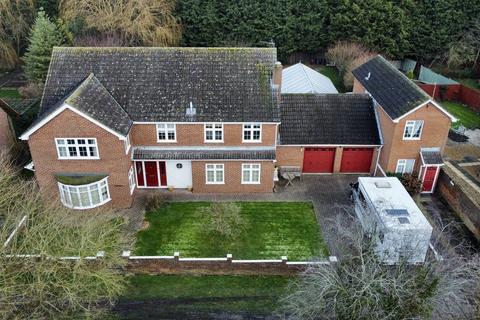 undefined, Stowmarket Road, Needham Market