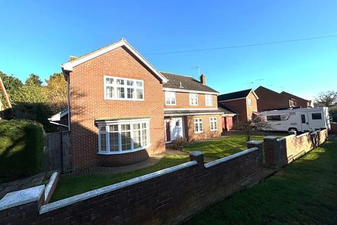 undefined, Stowmarket Road, Needham Market