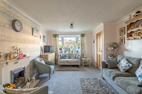 3 bedroom semi-detached house for sale, Pinewood Road, Pocklington