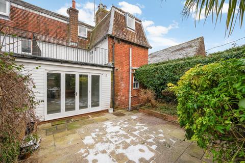 3 bedroom cottage to rent, High Street, Godstone RH9