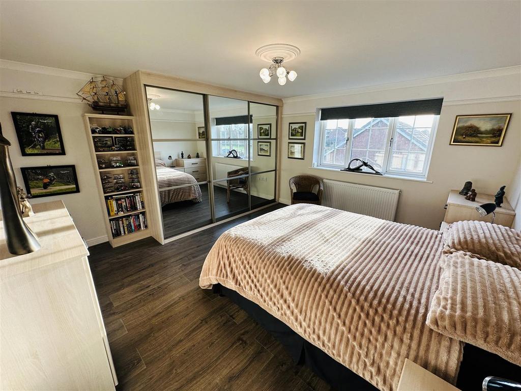 Bedroom1.jpg