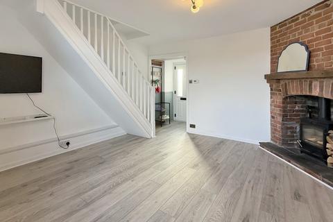 2 bedroom cottage for sale, Marsh Street, Warminster