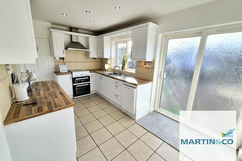 3 bedroom end of terrace house for sale, Padstow Road, Bestwood