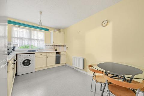 1 bedroom ground floor flat for sale, Charles Street, Croydon