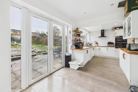 3 bedroom semi-detached house for sale, Frankby Grove, Wirral CH49