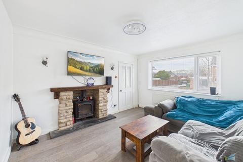 3 bedroom semi-detached house for sale, Frankby Grove, Wirral CH49