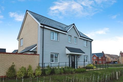 4 bedroom detached house to rent, Pettits Drive, Bury St Edmunds IP32
