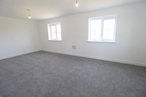 4 bedroom detached house to rent, Pettits Drive, Bury St Edmunds IP32