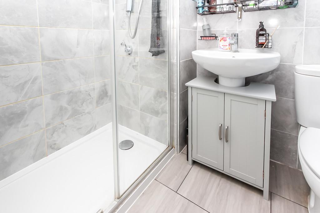 Ensuite Shower Room