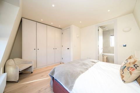 1 bedroom flat for sale, Grafton Road, London W3