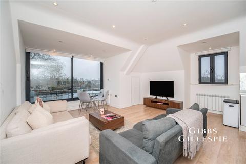 undefined, Gunnersbury Avenue, London, W5