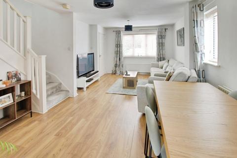 3 bedroom end of terrace house for sale, Swanton Close, March PE15